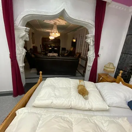 Villa In