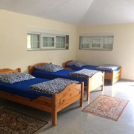 In * 瓦尔斯罗德