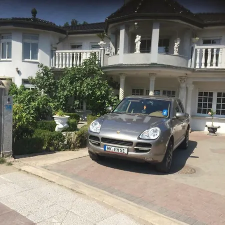 Villa In